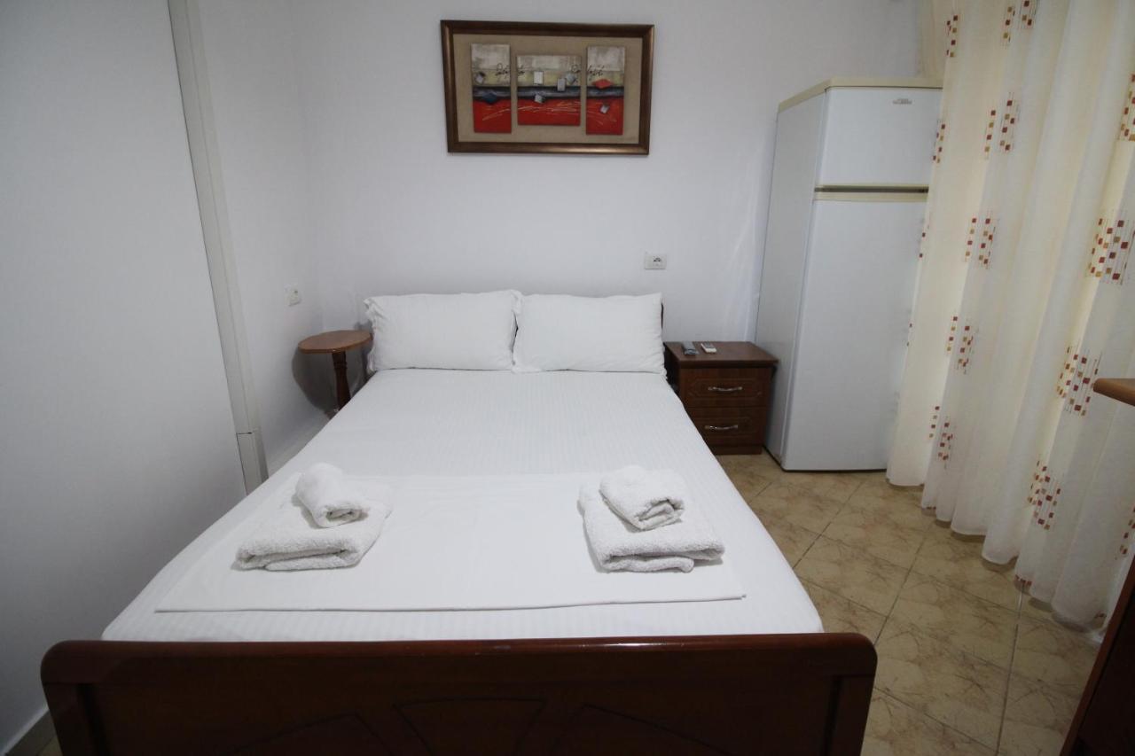 Emerald Inn Ksamil Eksteriør billede
